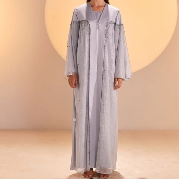 Custom made lavender sheer detailing beaded designer abaya - Picture 2 of 10